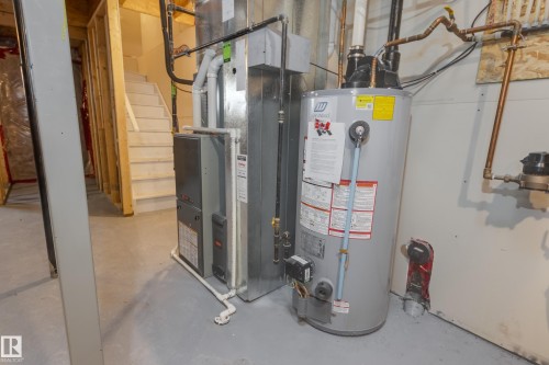 1438 Watt Drive, Edmonton, AB - Indoor Photo Showing Basement