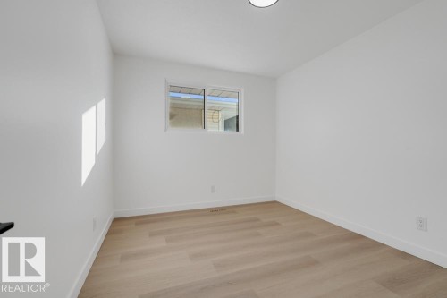 6408 88 Avenue, Edmonton, AB - Indoor Photo Showing Other Room
