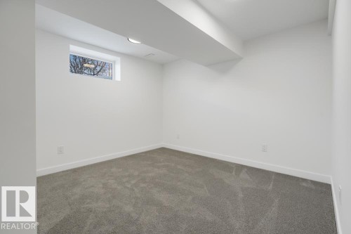 6408 88 Avenue, Edmonton, AB - Indoor Photo Showing Other Room