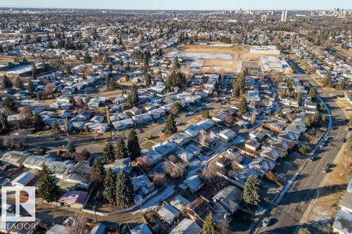 6408 88 Avenue, Edmonton, AB - Outdoor With View
