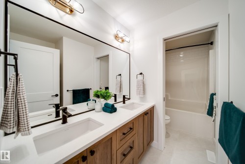 14 Cloutier Close, St. Albert, AB - Indoor Photo Showing Bathroom