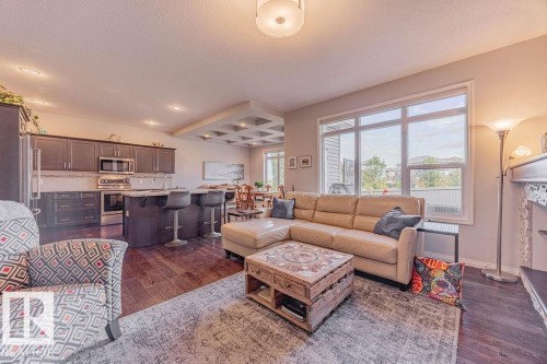 1019 Coopers Hawk Link Link, Edmonton, AB - Indoor Photo Showing Living Room
