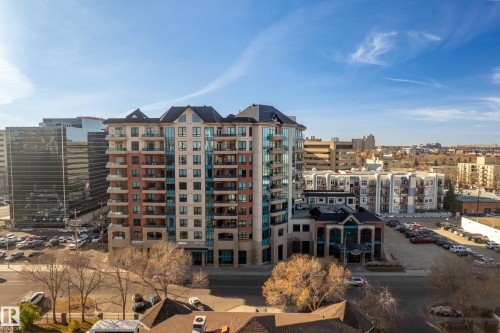 603 10142 111 Street, Edmonton, AB - Outdoor With Facade