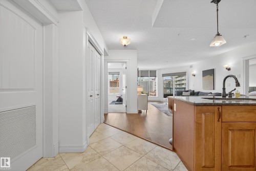 603 10142 111 Street, Edmonton, AB - Indoor Photo Showing Kitchen With Double Sink