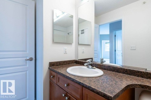 308 8931 156 Street, Edmonton, AB - Indoor Photo Showing Bathroom