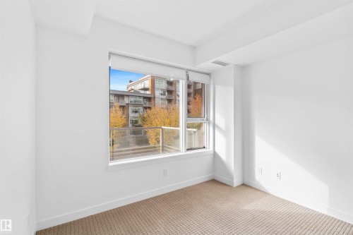 209 2606 109 Street, Edmonton, AB - Indoor Photo Showing Other Room