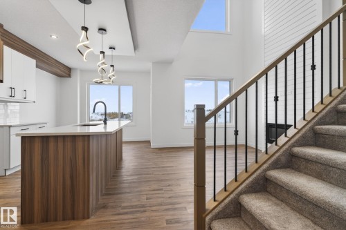 159 Pierwyck Loop, Spruce Grove, AB - Indoor Photo Showing Kitchen