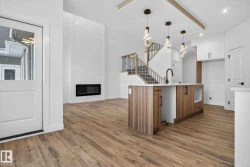 159 Pierwyck Loop, Spruce Grove, AB - Indoor Photo Showing Kitchen