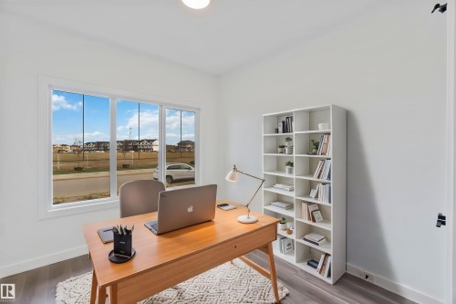 1015 Aster Boulevard, Edmonton, AB - Indoor Photo Showing Office