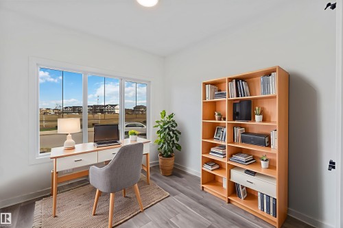 1015 Aster Boulevard, Edmonton, AB - Indoor Photo Showing Office