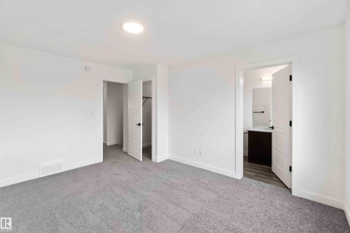 1015 Aster Boulevard, Edmonton, AB - Indoor