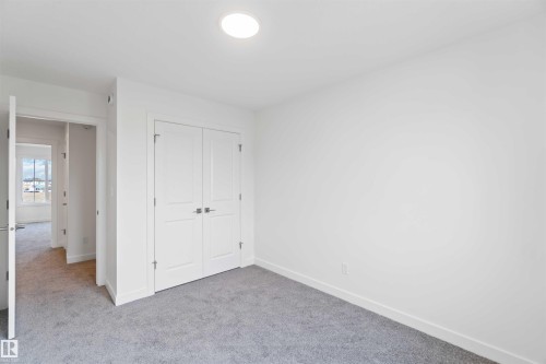 1013 Aster Boulevard, Edmonton, AB - Indoor Photo Showing Other Room