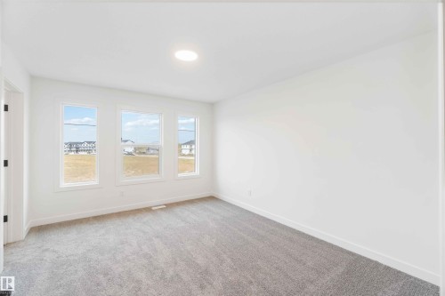 1011 Aster Boulevard, Edmonton, AB - Indoor Photo Showing Other Room