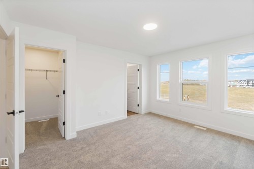 1011 Aster Boulevard, Edmonton, AB - Indoor Photo Showing Other Room