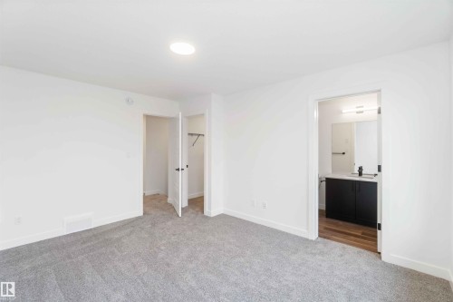 1011 Aster Boulevard, Edmonton, AB - Indoor