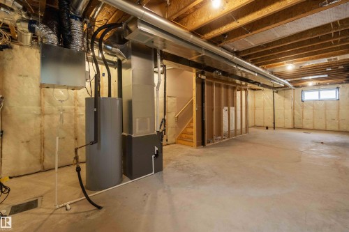 1011 Aster Boulevard, Edmonton, AB - Indoor Photo Showing Basement