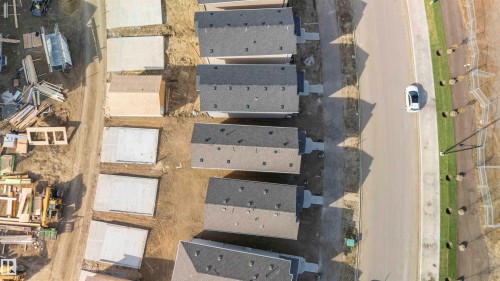 1011 Aster Boulevard, Edmonton, AB -  Photo Showing Other Room