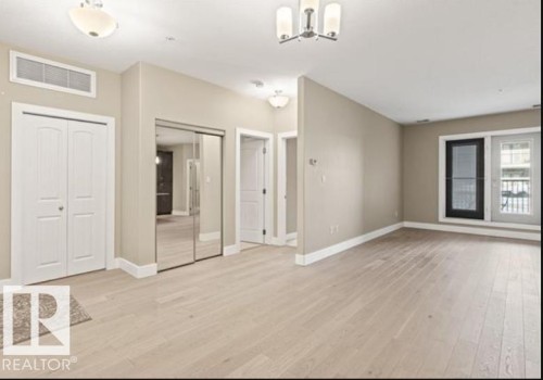 6079 Maynard Way, Edmonton, AB - Indoor Photo Showing Other Room