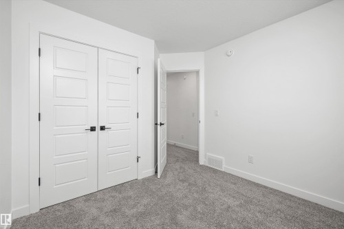 4180 Kinglet Drive, Edmonton, AB - Indoor Photo Showing Other Room
