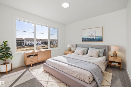 618 176 Avenue, Edmonton, AB - Indoor Photo Showing Bedroom