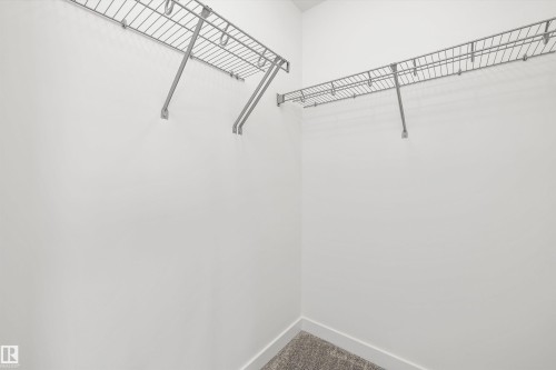 618 176 Avenue, Edmonton, AB - Indoor With Storage