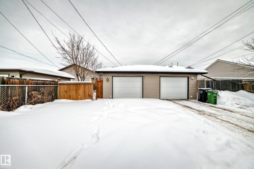 10316 162 Street Nw, Edmonton, AB - Outdoor