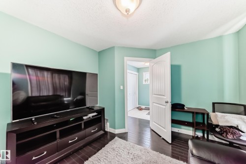 10316 162 Street Nw, Edmonton, AB - Indoor