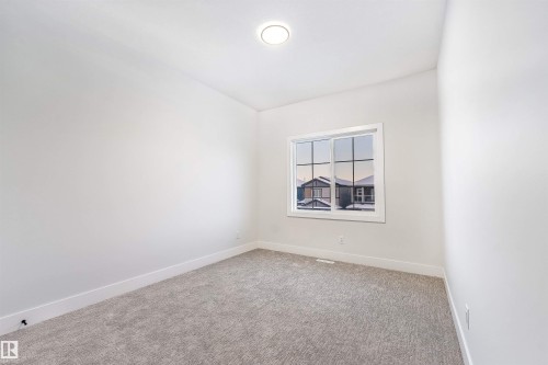 Edmonton, AB - Indoor Photo Showing Other Room