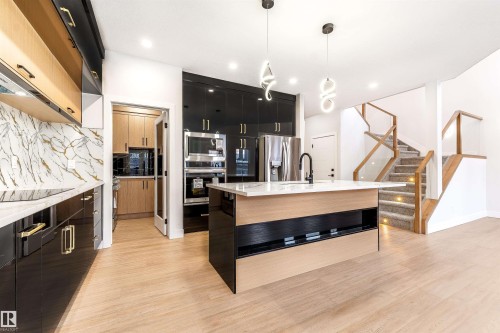Edmonton, AB - Indoor Photo Showing Kitchen With Upgraded Kitchen