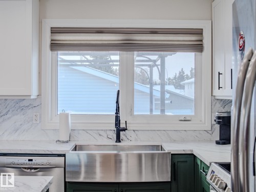 4617 54 Avenue, Calmar, AB - Indoor Photo Showing Kitchen With Stainless Steel Kitchen