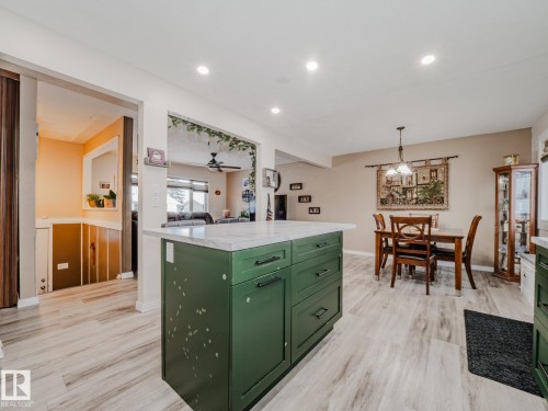 4617 54 Avenue, Calmar, AB - Indoor Photo Showing Other Room