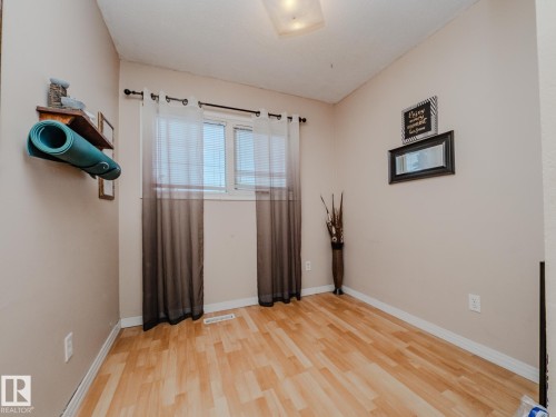 4617 54 Avenue, Calmar, AB - Indoor Photo Showing Other Room