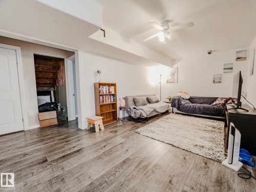 4617 54 Avenue, Calmar, AB - Indoor