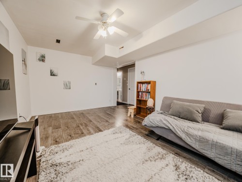 4617 54 Avenue, Calmar, AB - Indoor