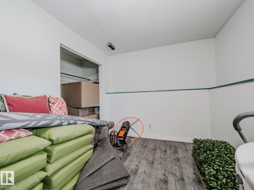 4617 54 Avenue, Calmar, AB - Indoor