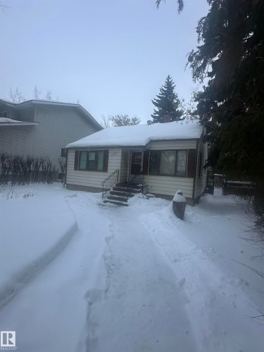 11737 125 Street, Edmonton, AB - Outdoor