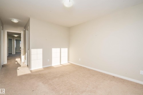 5206 20 Avenue, Edmonton, AB - Indoor Photo Showing Other Room