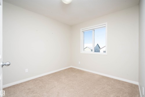 5206 20 Avenue, Edmonton, AB - Indoor Photo Showing Other Room