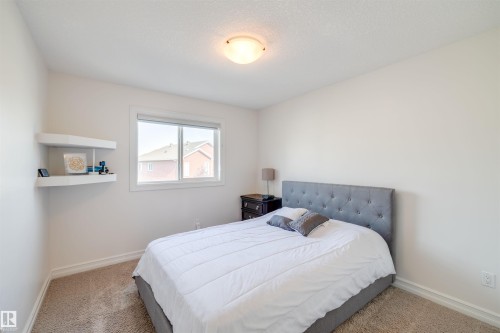 17003 71 Street, Edmonton, AB - Indoor Photo Showing Bedroom