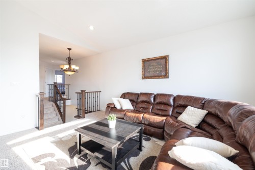 17003 71 Street, Edmonton, AB - Indoor Photo Showing Living Room