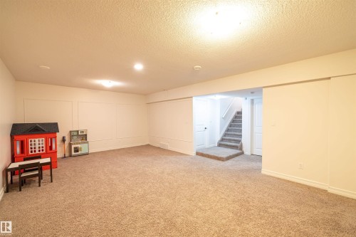 17003 71 Street, Edmonton, AB - Indoor Photo Showing Other Room