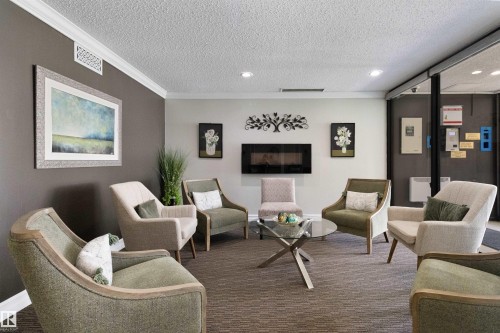 308 14810 51 Ave, Edmonton, AB - Indoor Photo Showing Living Room