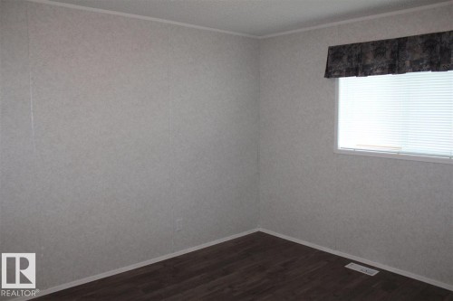 1133 Aspen Drive, Leduc, AB - Indoor Photo Showing Other Room