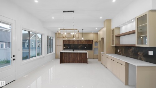 6188 Carr Road, Edmonton, AB - Indoor