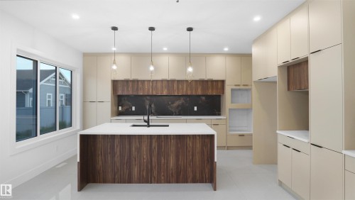 6188 Carr Road, Edmonton, AB - Indoor Photo Showing Kitchen
