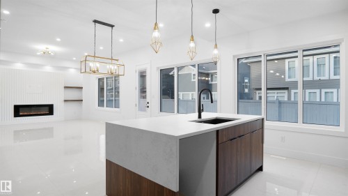 6188 Carr Road, Edmonton, AB - Indoor Photo Showing Kitchen With Upgraded Kitchen