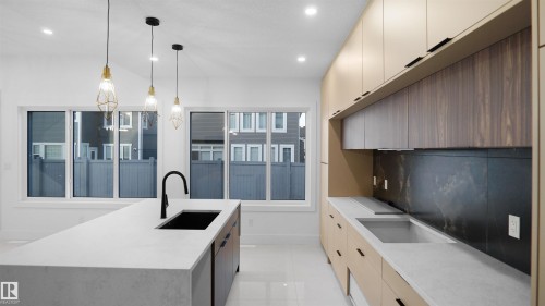 6188 Carr Road, Edmonton, AB - Indoor Photo Showing Kitchen With Upgraded Kitchen
