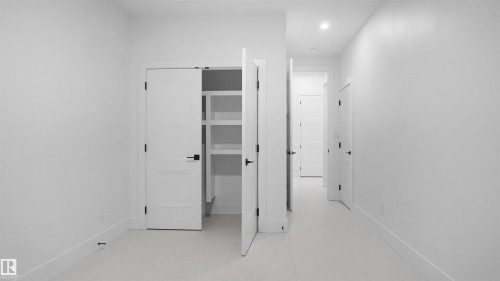 6188 Carr Road, Edmonton, AB - Indoor Photo Showing Other Room