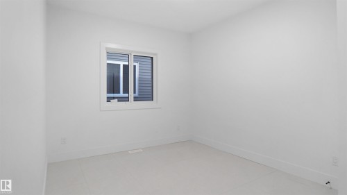 6188 Carr Road, Edmonton, AB - Indoor Photo Showing Other Room