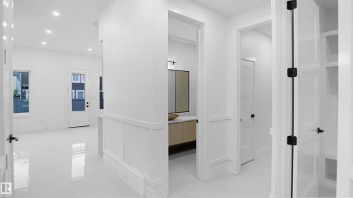 6188 Carr Road, Edmonton, AB - Indoor Photo Showing Other Room